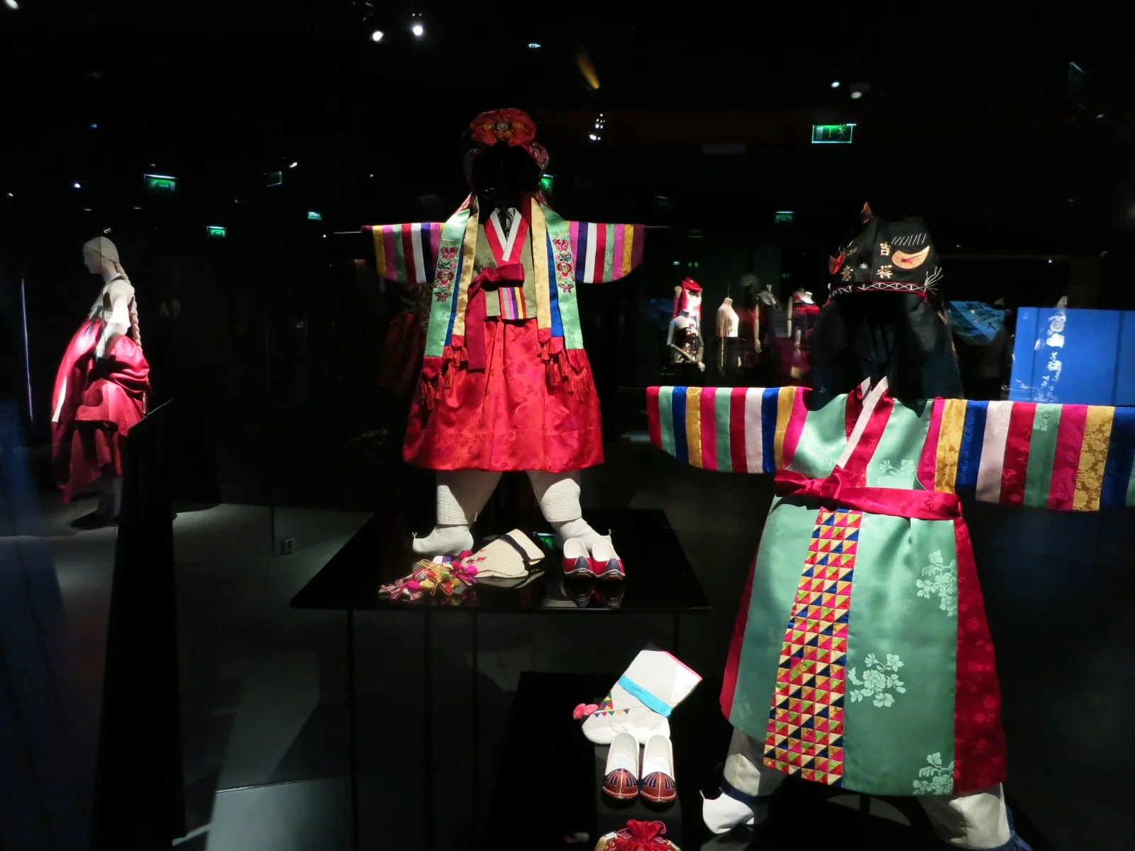 'Korea Now' exhibition at the Musee des Arts Decoratifs. Closes on the 3rd January 2016