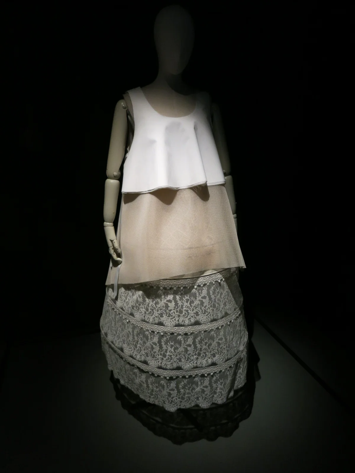 'Korea Now' exhibition at the Musee des Arts Decoratifs, Paris 2015. Design by Jin Teok