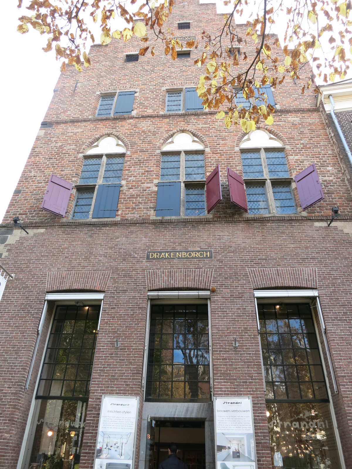 Drakenborch, Utrecht, Netherlands. It is now the store for Strandwest.