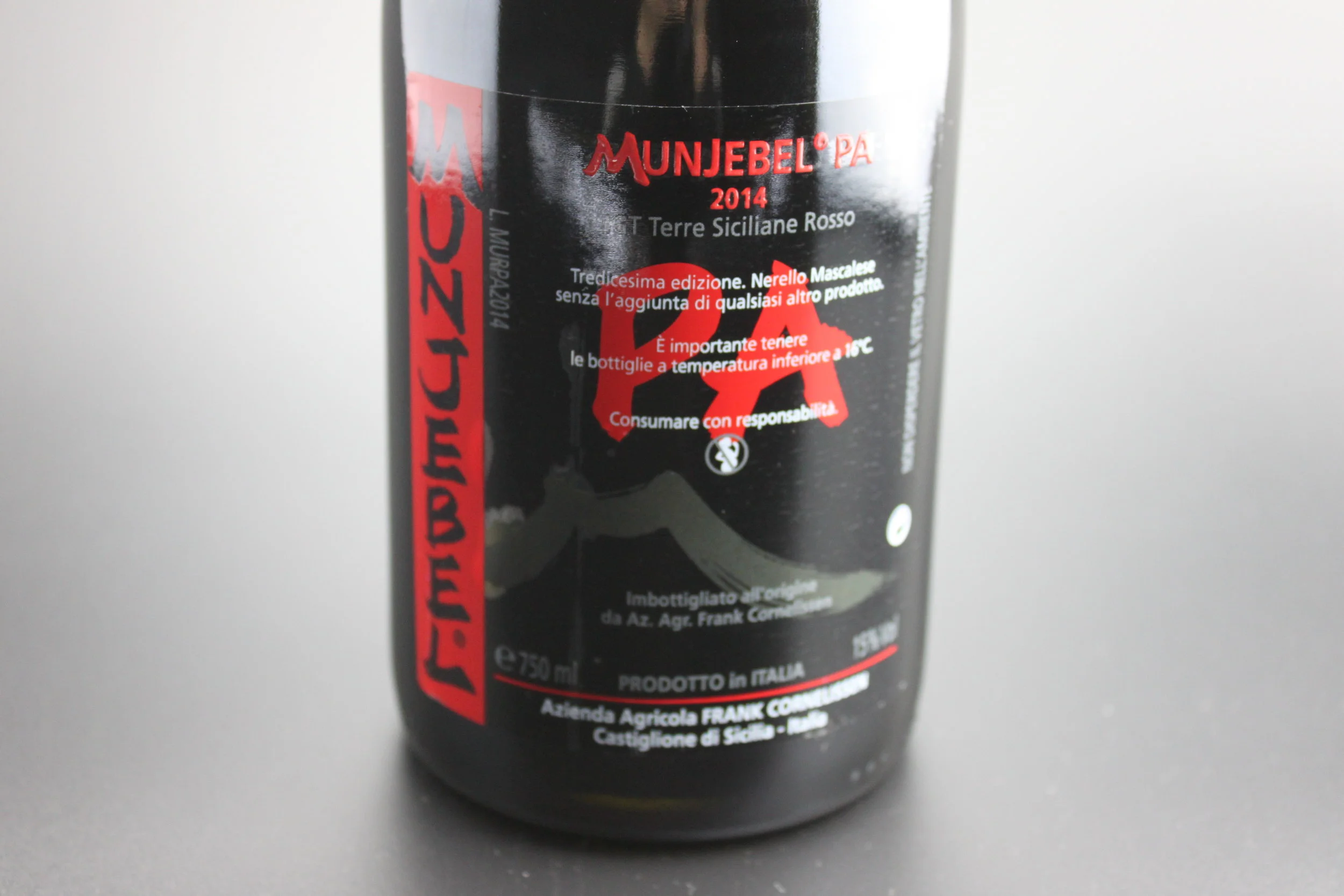 Sommelier at Home Frank Cornelissen Munjebel PA 2014