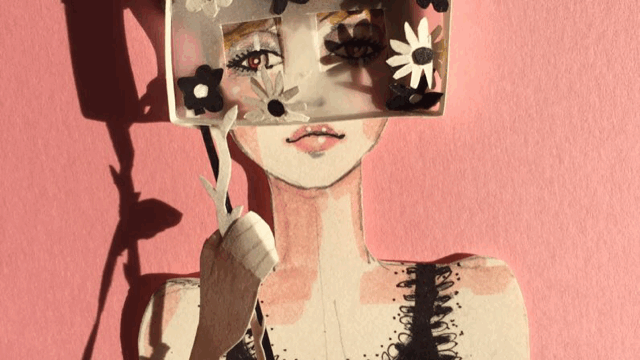 VOGUE.COM Black&White Ball Mask