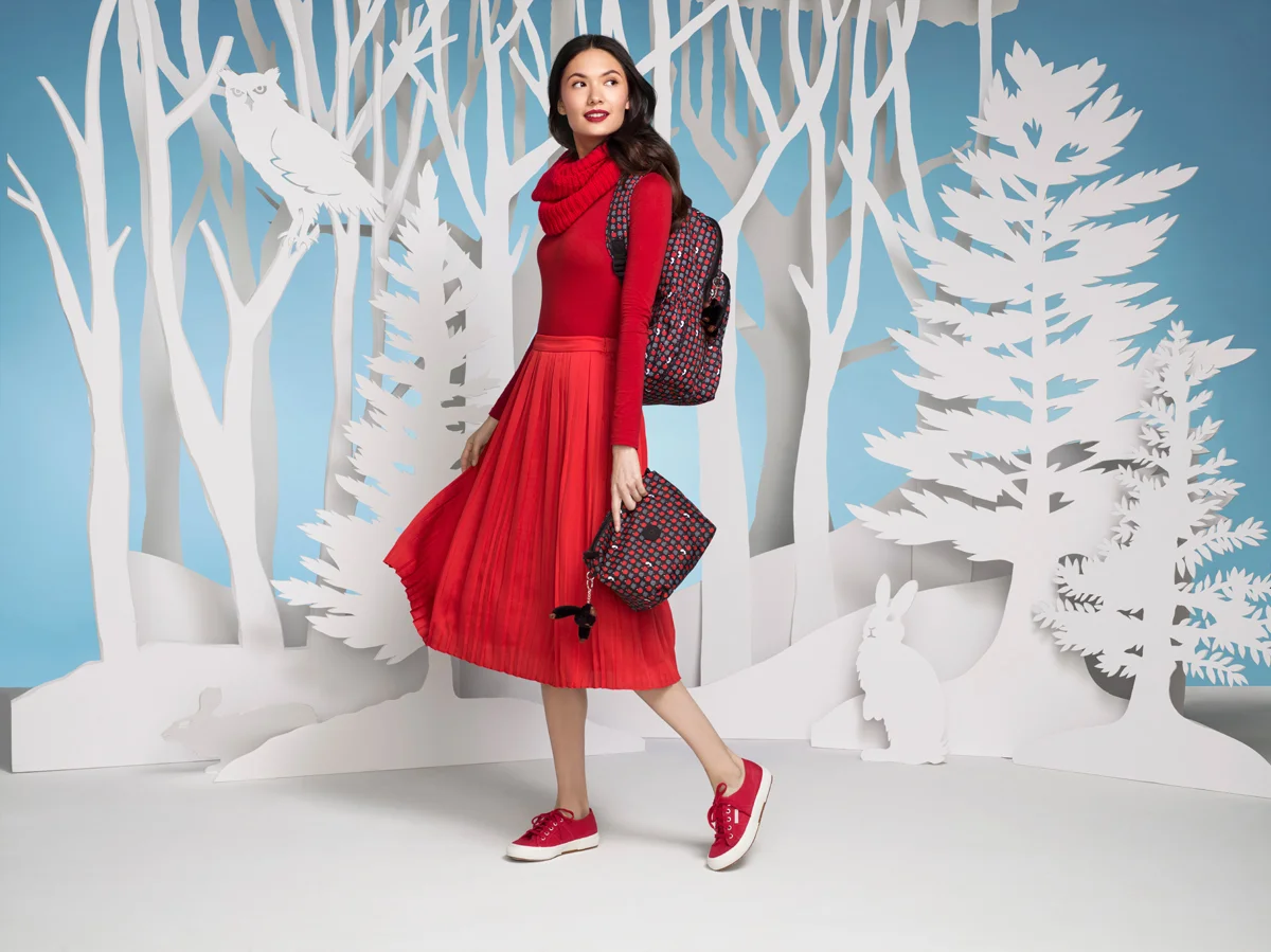 KIPLING x Disney Snow White Holiday 2017, Photo Jason Kim