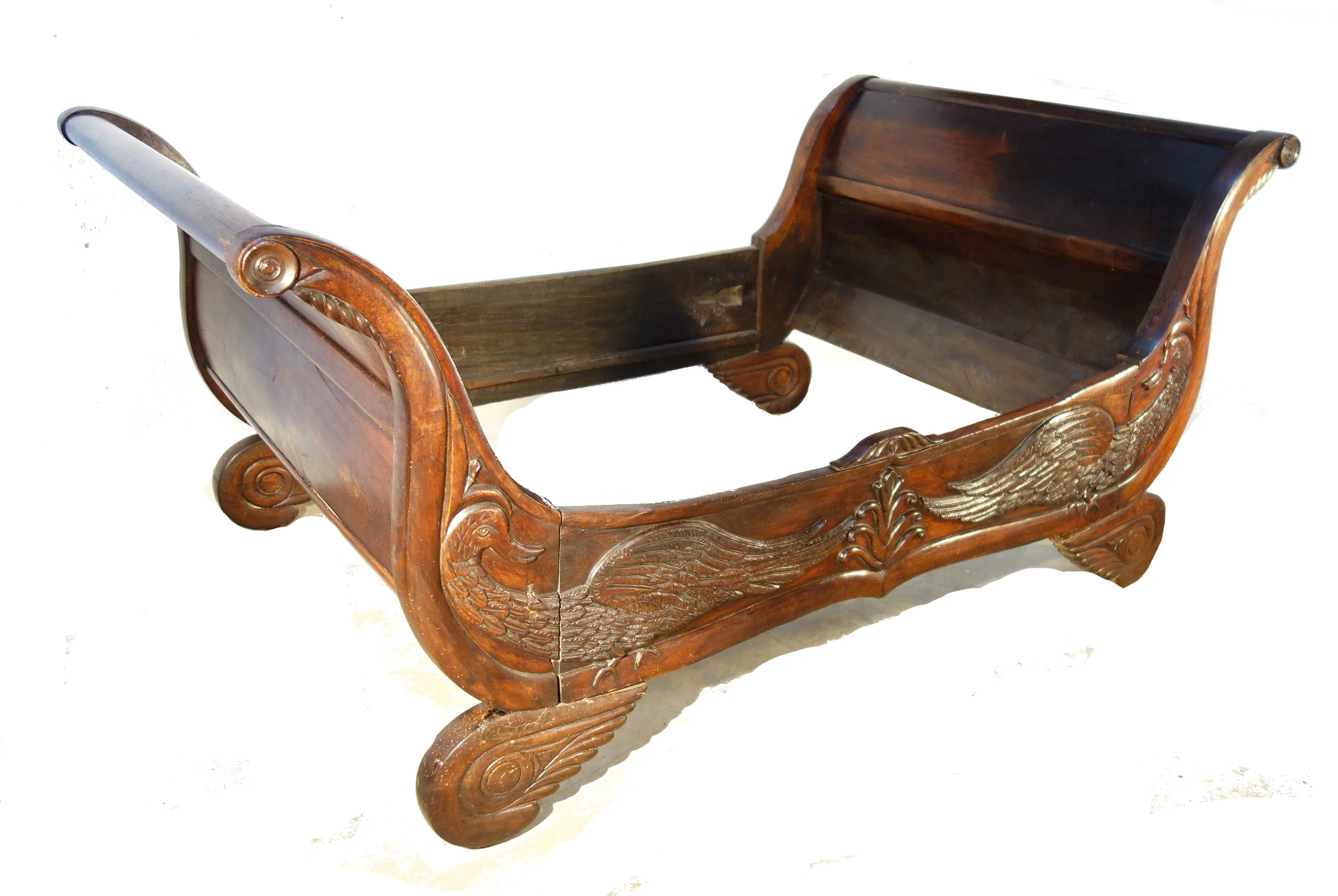 19th century Italian Day Bed with Swan motif