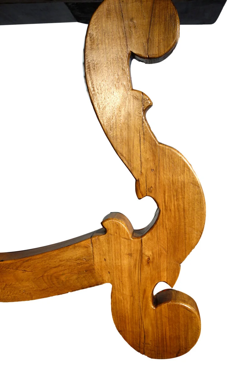 blonde walnut lira table (4).JPG