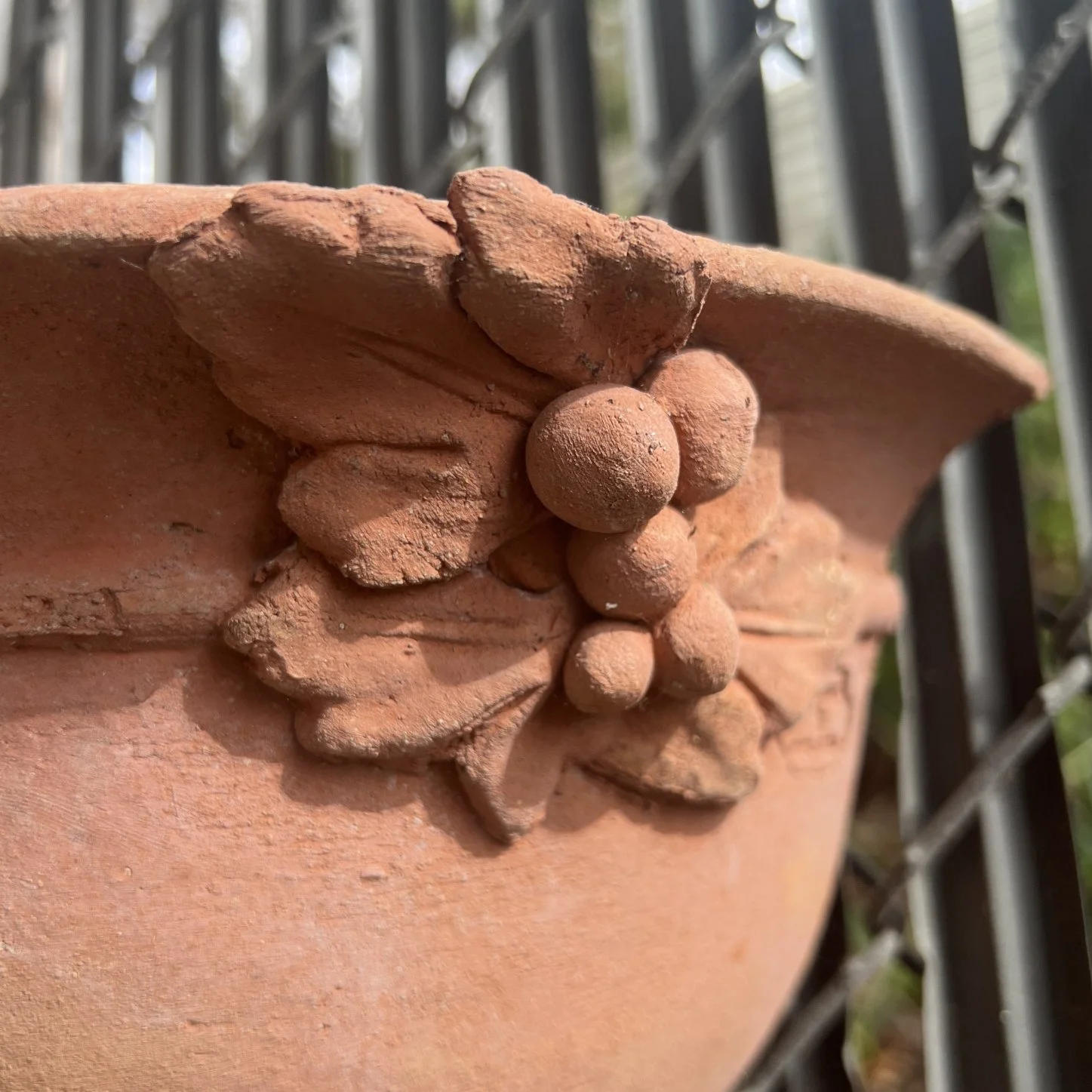italian-tuscan-terracotta-wall-pocket-vase-with-lemon-and-grapes-4805.jpg