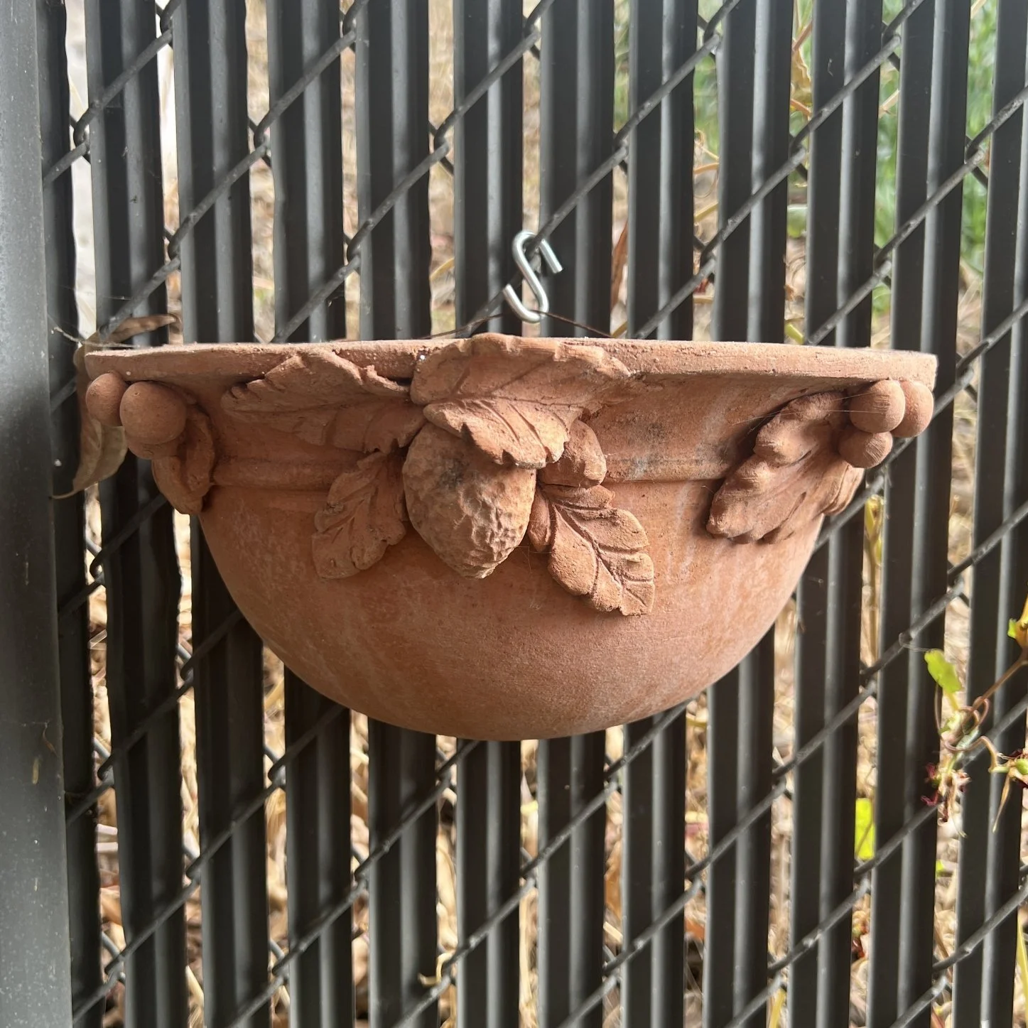 italian-tuscan-terracotta-wall-pocket-vase-with-lemon-and-grapes-8393.jpg
