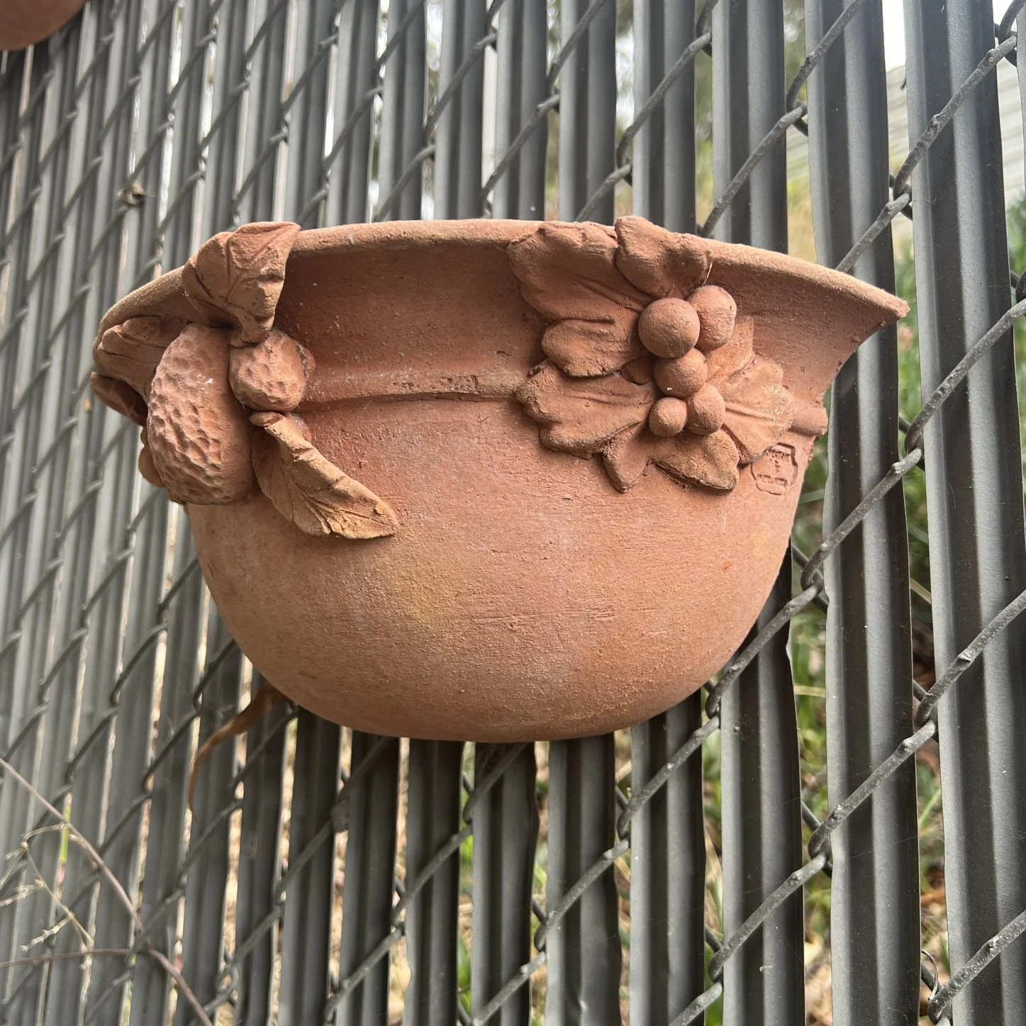 italian-tuscan-terracotta-wall-pocket-vase-with-lemon-and-grapes-4249.jpg