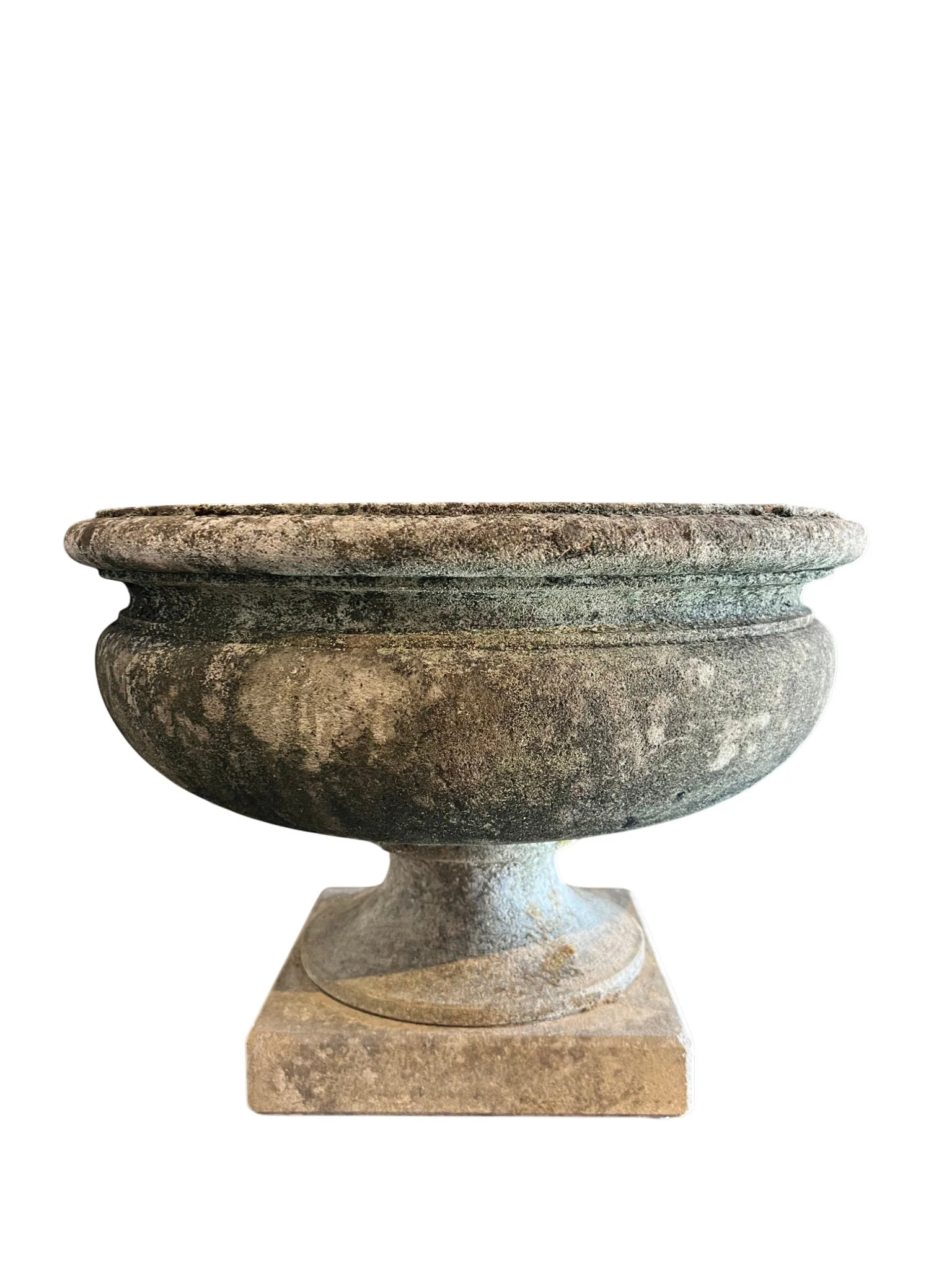Bellini_Italian_Stone_Urn_Calice (2).jpg
