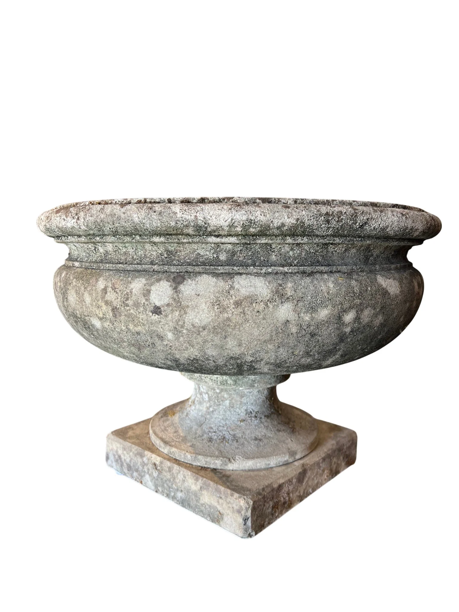 Bellini_Italian_Stone_Urn_Calice (5).jpg