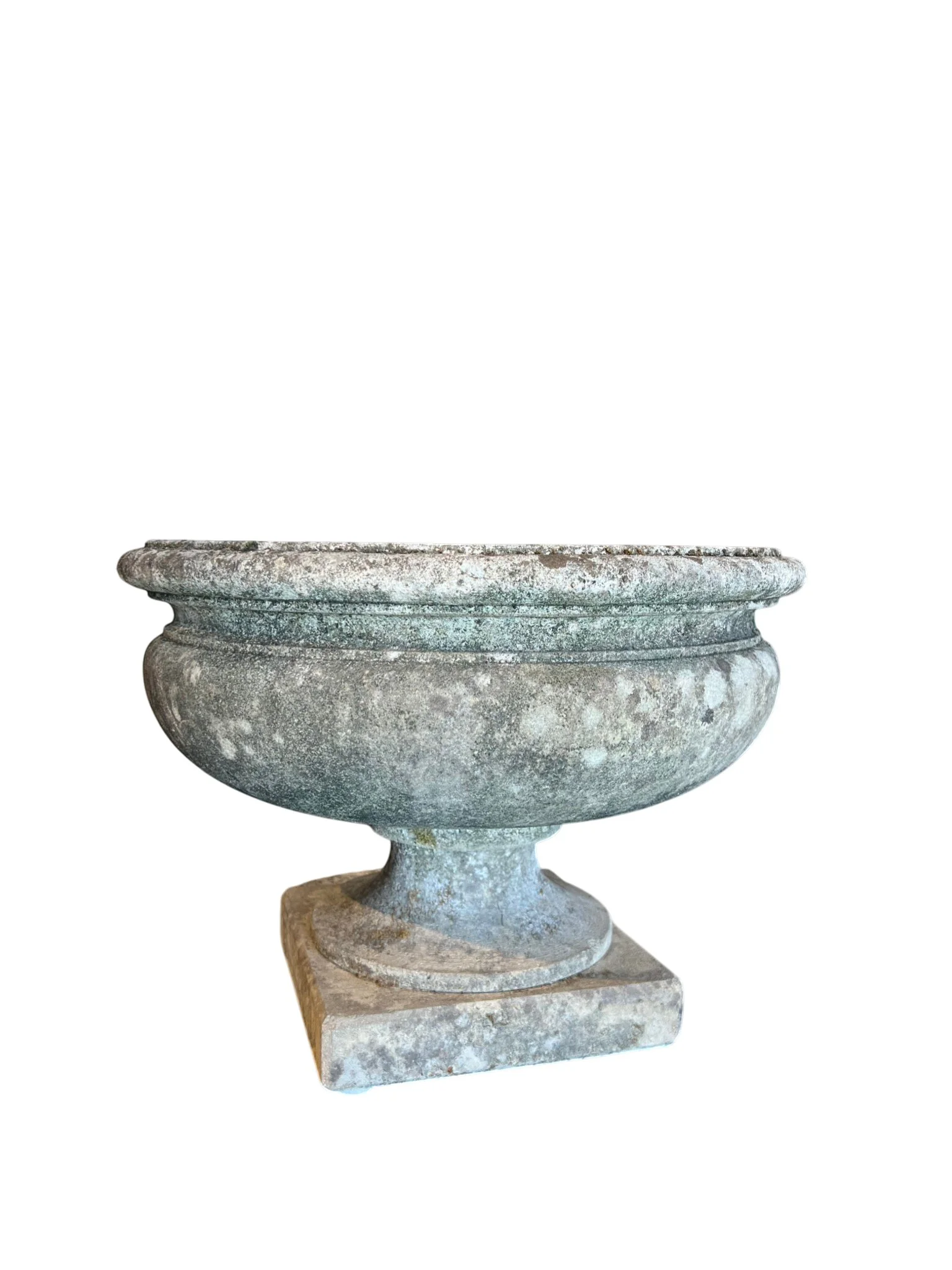 Bellini_Italian_Stone_Urn_Calice (1).jpg