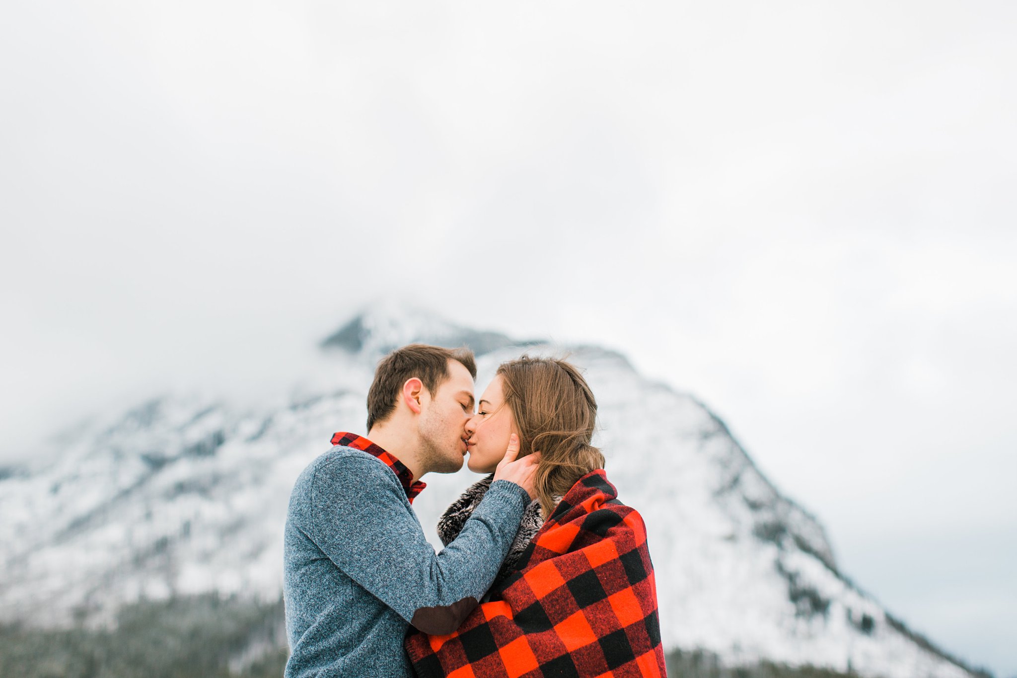Lake Minnewanka Banff Engagement Photographers Wedding Photography