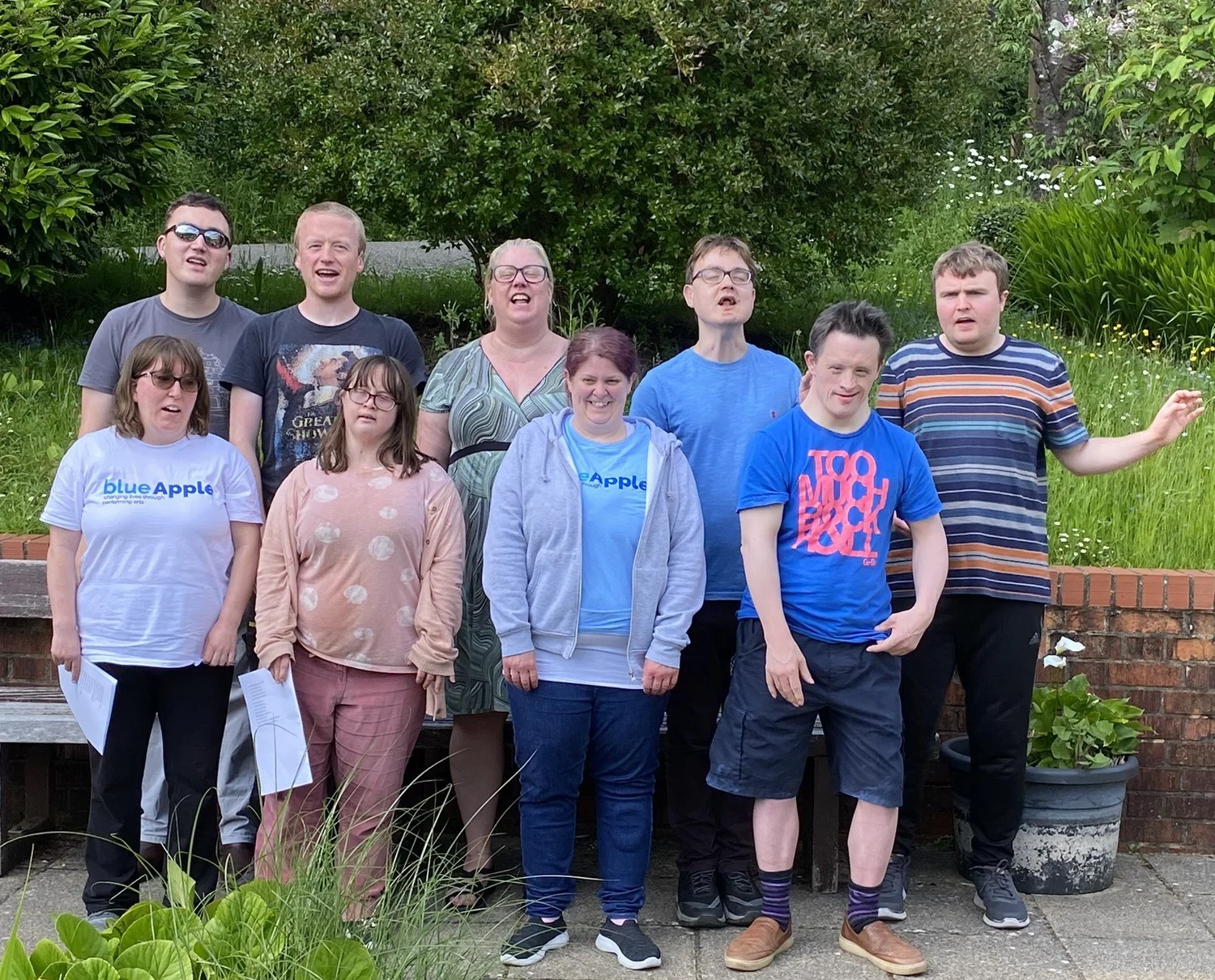 Singers at Abbotts Ann fete — Blue Apple