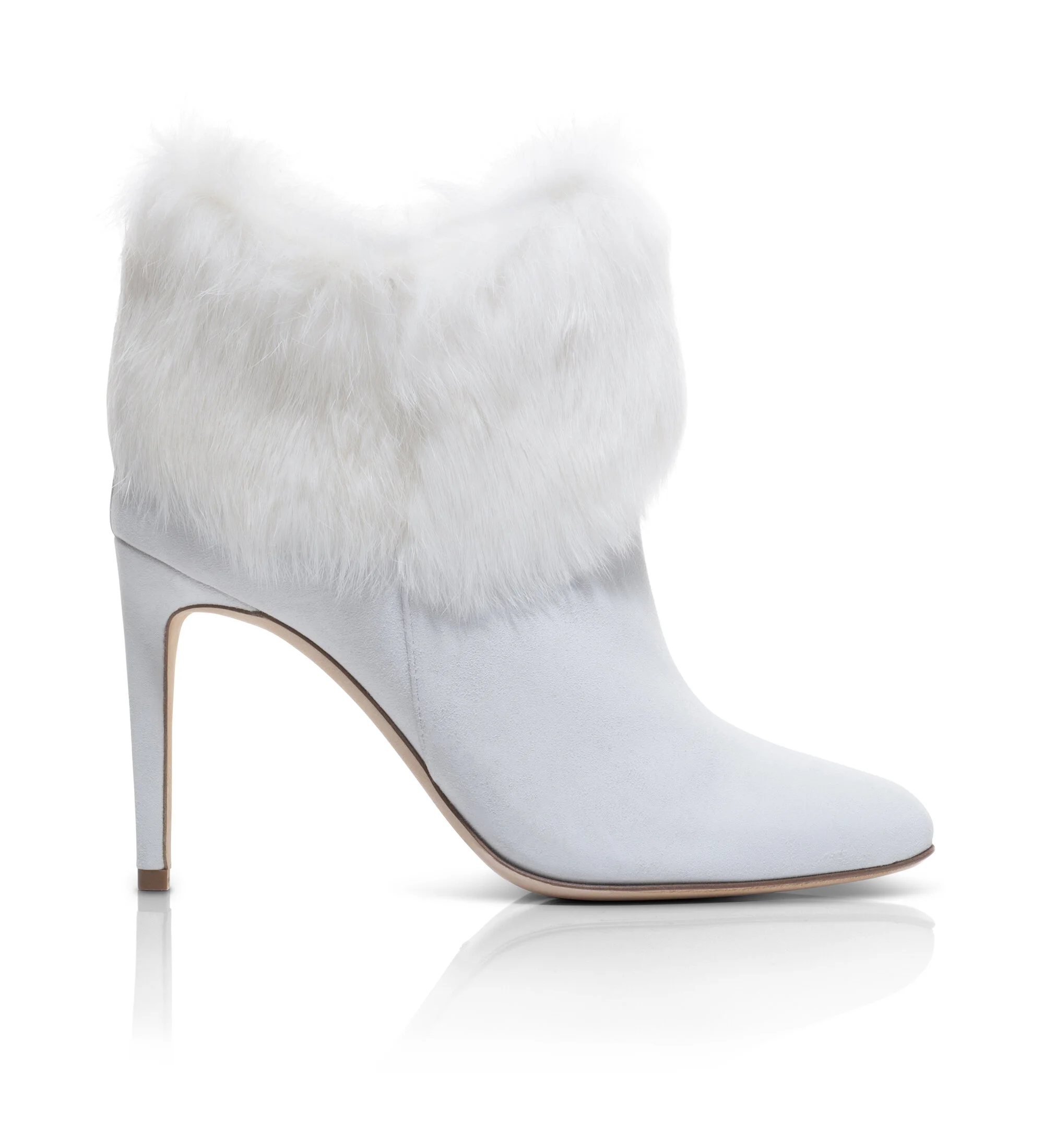 9.Stivaleria Cavallin-Anita-White suede-rabbit fur.jpg