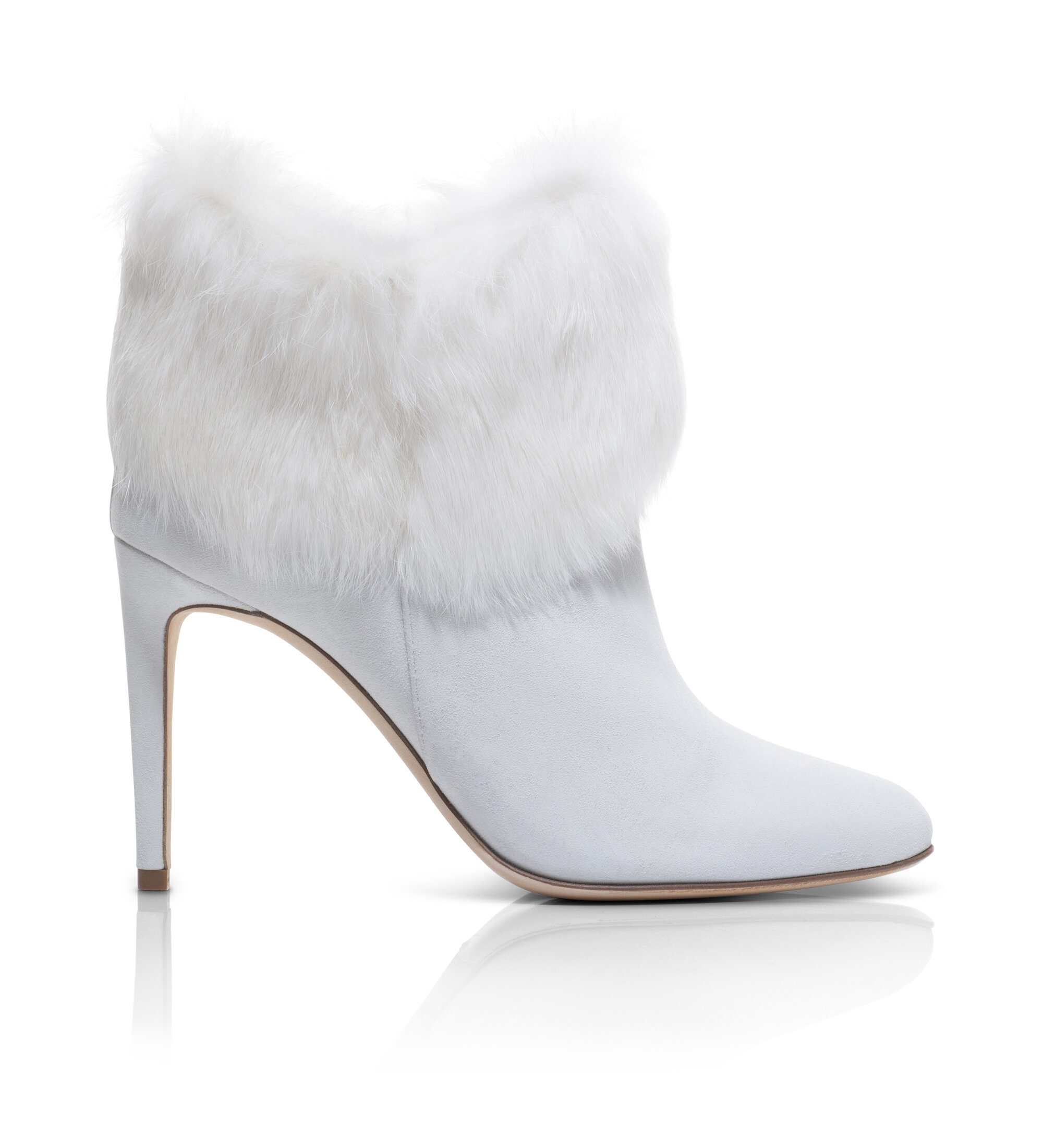 9.Stivaleria Cavallin-Anita-White suede-rabbit fur.jpg