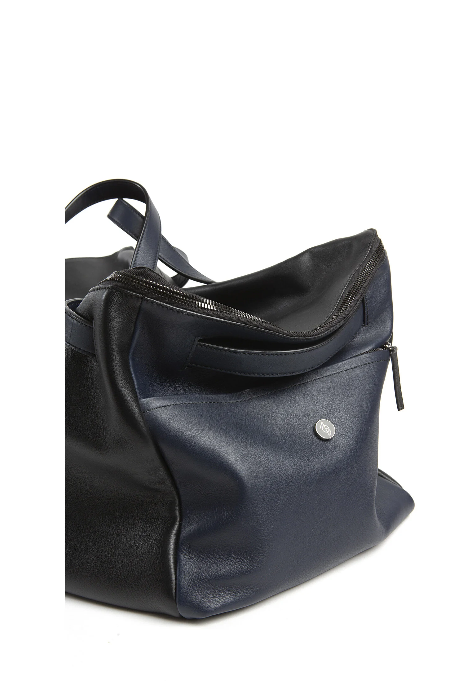 Dottavio Travelbag close up_02.jpg