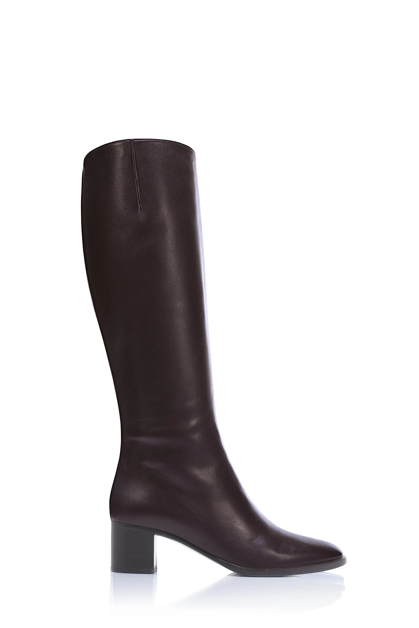 Q55 Boot_01- TDM.jpg