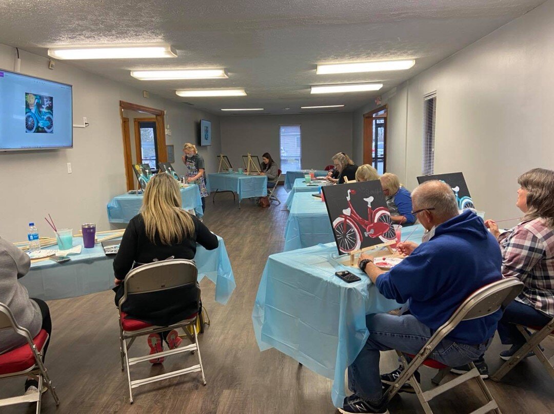 We had another amazing evening painting with Nikki Raflik! 

We love how each picture is so individualized!  They are fantastic! 

Thanks to all that came and to Nikki for leading!