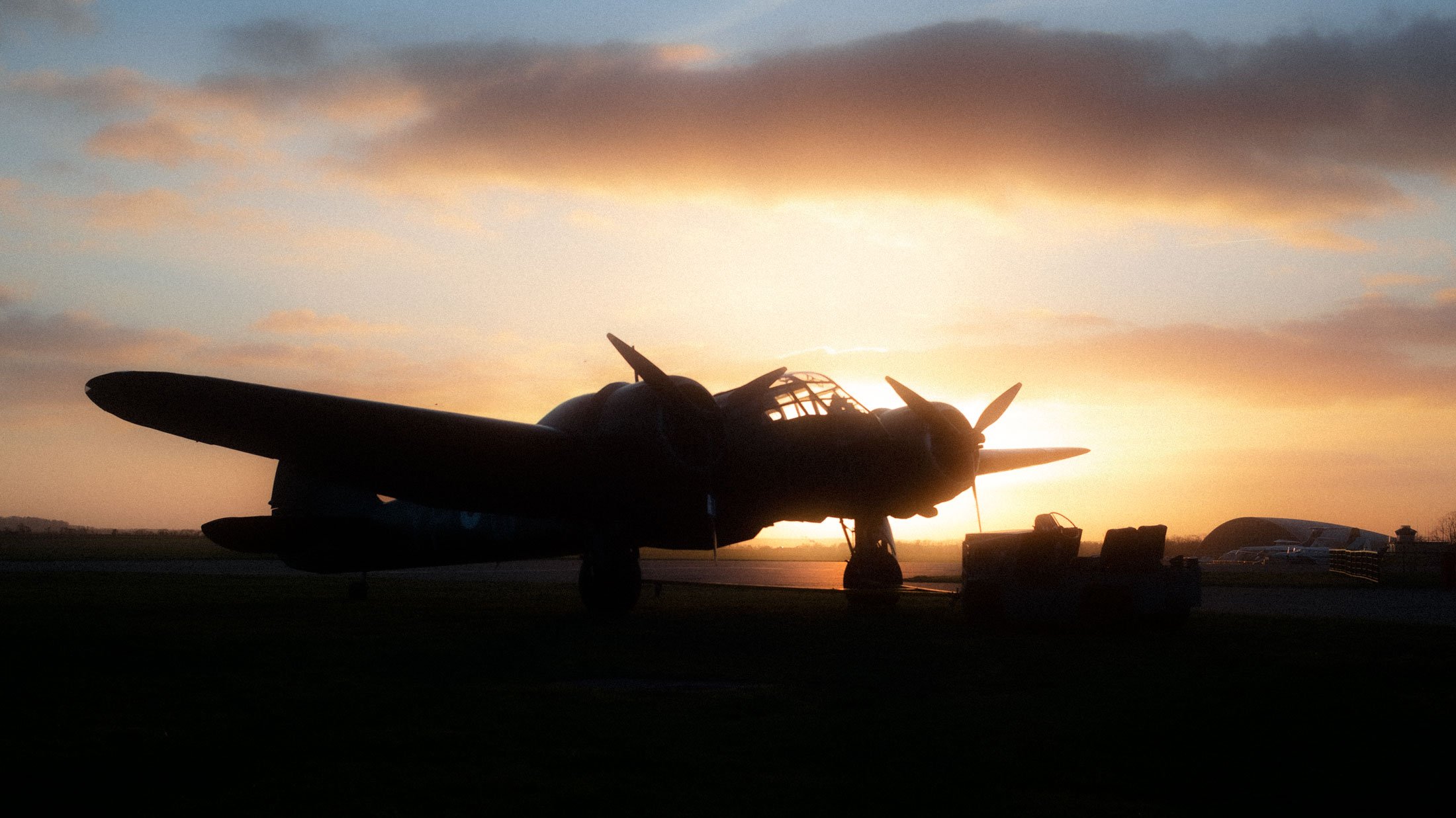 AircraftRestorationCompany_Bristol-Blenheim-Duxford-Airfield-Cambridge_copyrightGeorgeLewisRomain.jpg