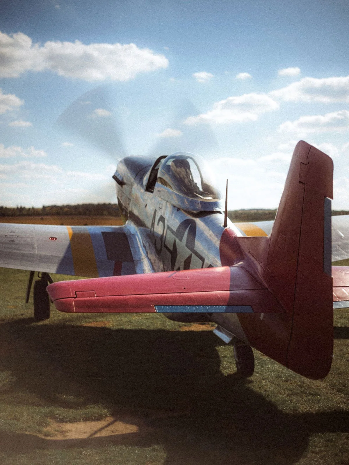 AircraftRestorationCo_P51-Mustang-Tall-in-the-Saddle-startup-IWM-Duxford-Airfield_by-JackHolt.jpg