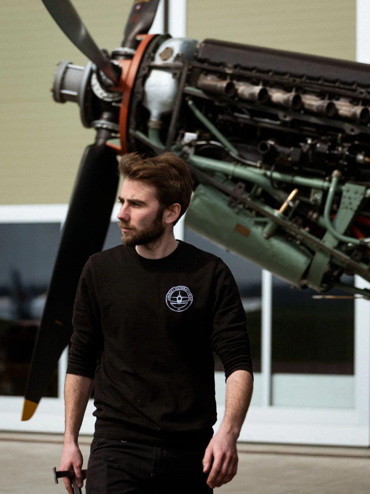 AircraftRestorationCo_Spitfire-Engineer-RR-Merlin-Engine-Duxford-Airfield_by-GeorgeLewisRomain.jpg