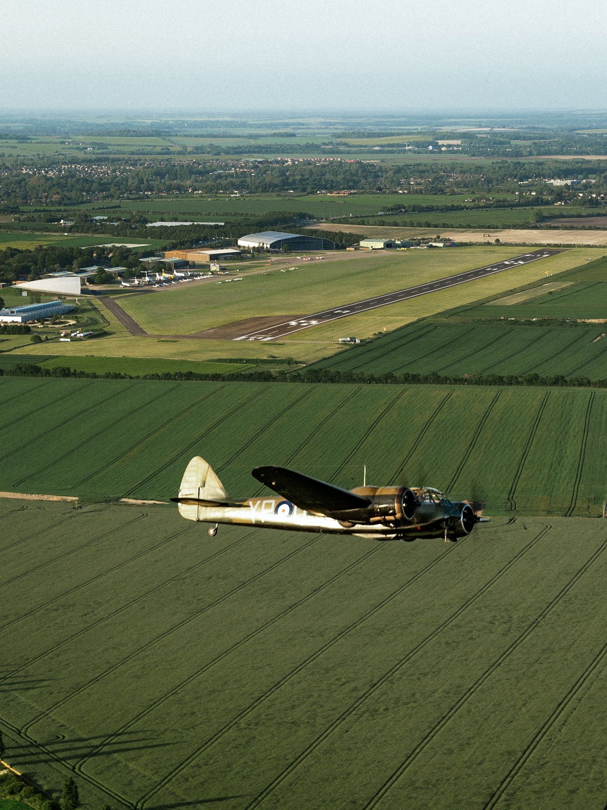 AircraftRestorationCo_Bristol-Blenheim-Flying-Duxford-Landing-Airfield-Cambridge_by-GeorgeLewisRomain.jpg