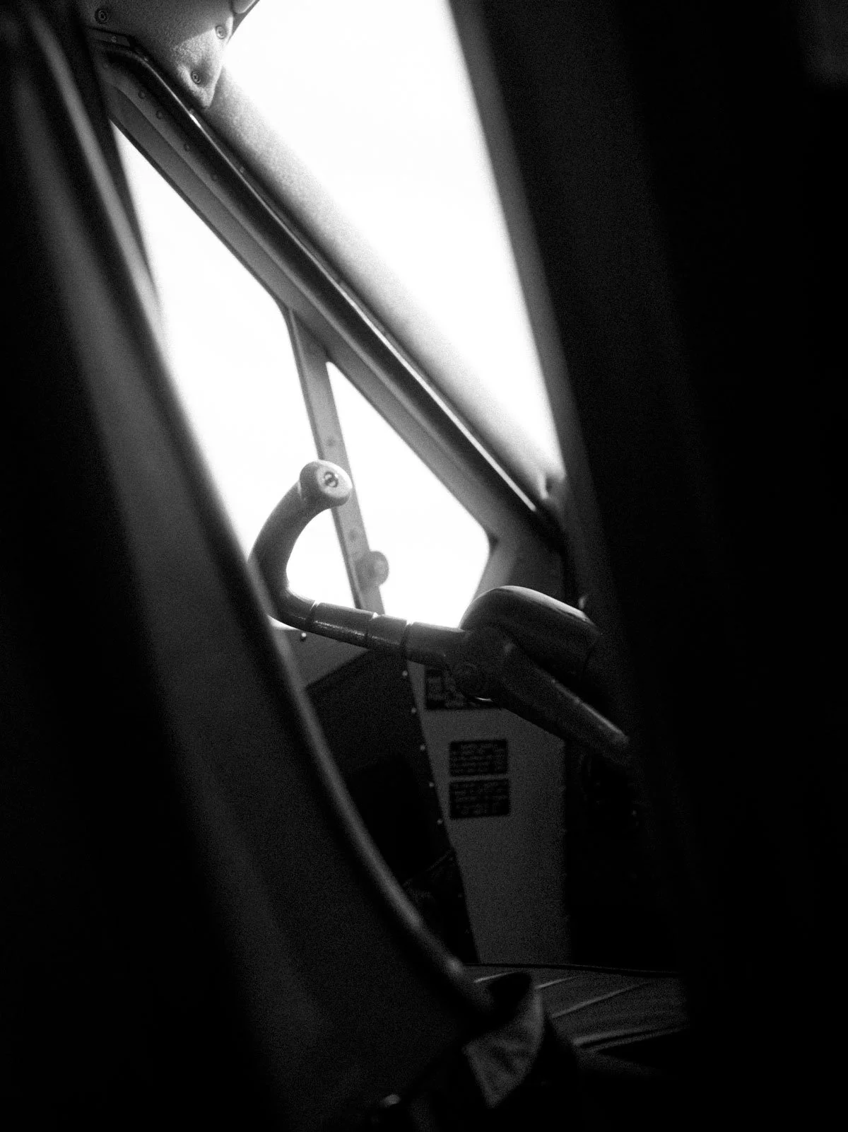 de Havilland Canada DHC-2 Beaver cockpit controls pilots yoke.