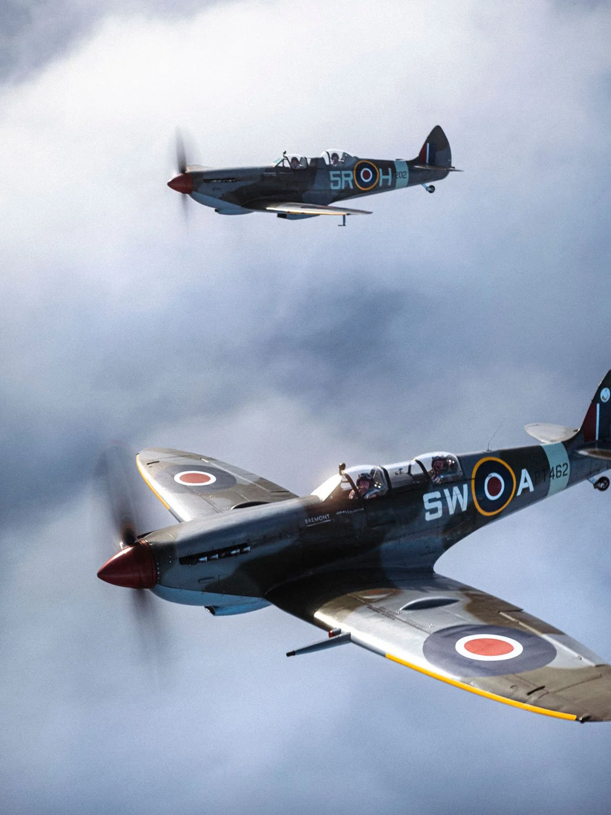 AircraftRestorationCo_Supermarine-Spitfire-PT462-Aerial-Collective-Duxford-Experience_by-GeorgeLewisRomain.jpg