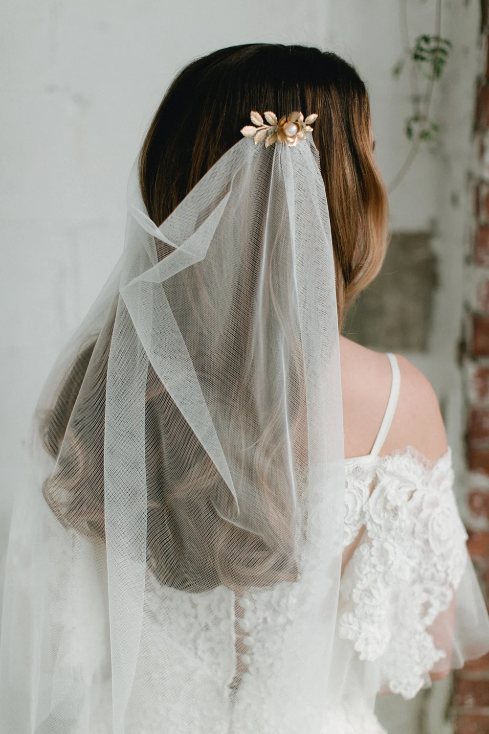 Never worn Emma Katzka Jewel/Stone Veil Hair Piece ?format=1500w main image 4