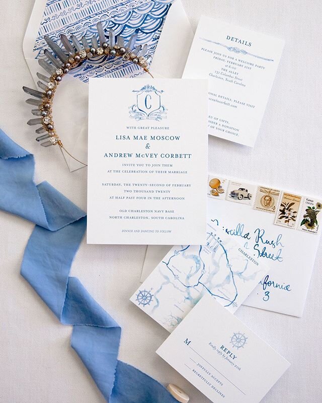 We live for a good flatlay, and these beautiful invites paired with our Chloe tiara definitely check off the &quot;something blue&quot; box!
⠀⠀⠀⠀⠀⠀⠀⠀⠀
⠀⠀⠀⠀⠀⠀⠀⠀⠀
Planning + Coordination | @franziannika.photography @tossingwildflowersphoto 
Photography