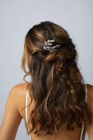 Shirley — Emma Katzka | bohemian + glamorous bridal accessories display picture 1