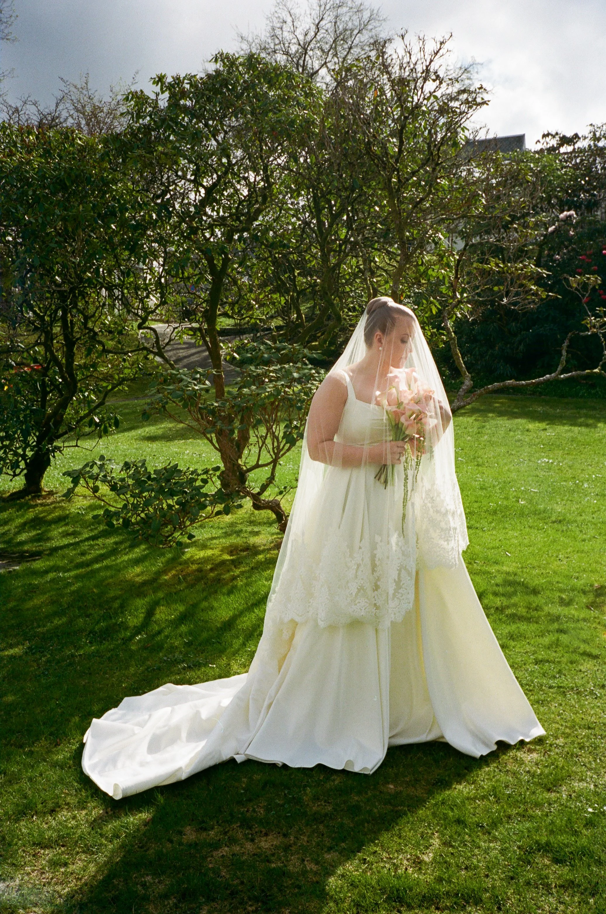 Analog bryllupsfotografering Bergen og Vestland Vevra Media