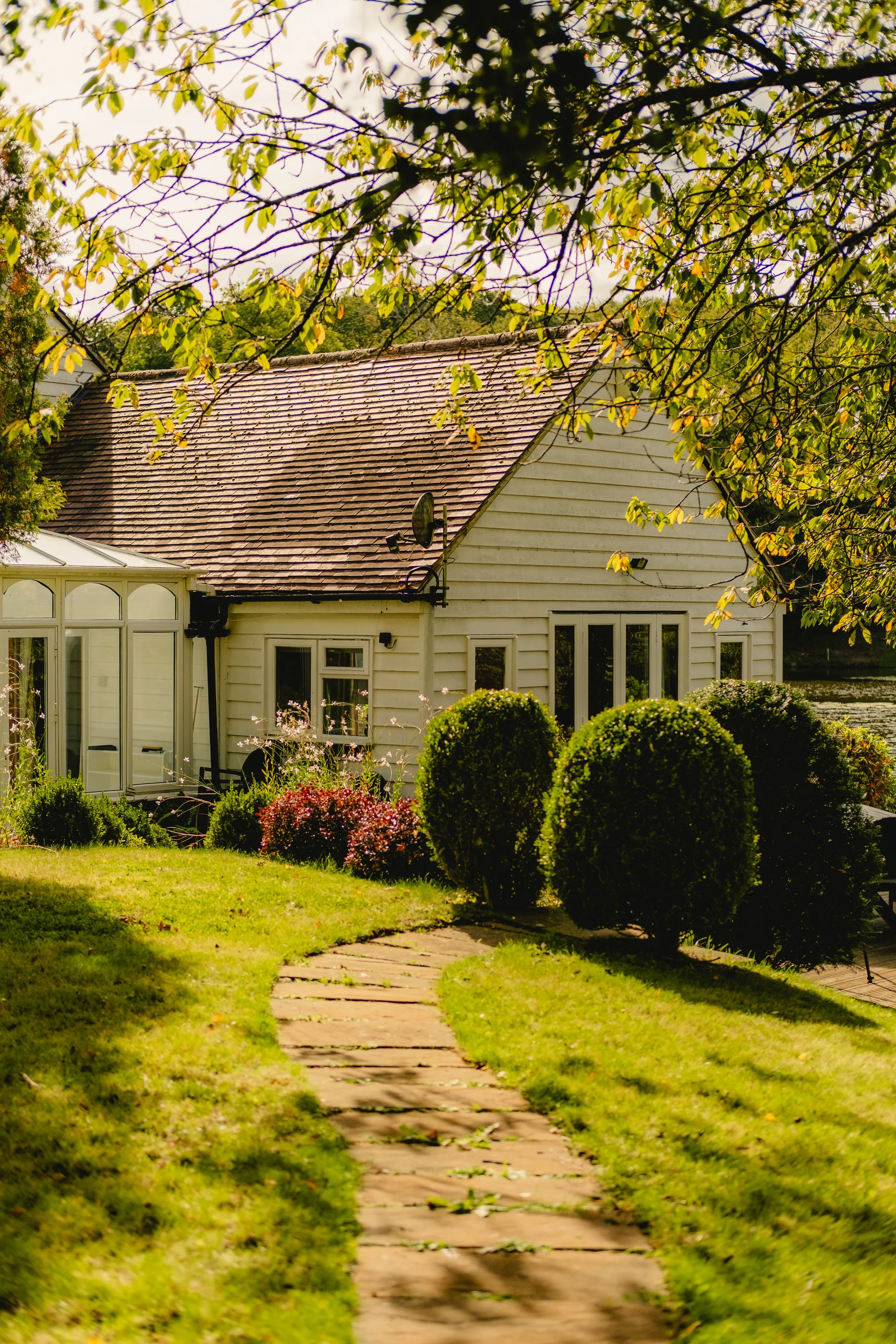 Lakehouse garden.jpg