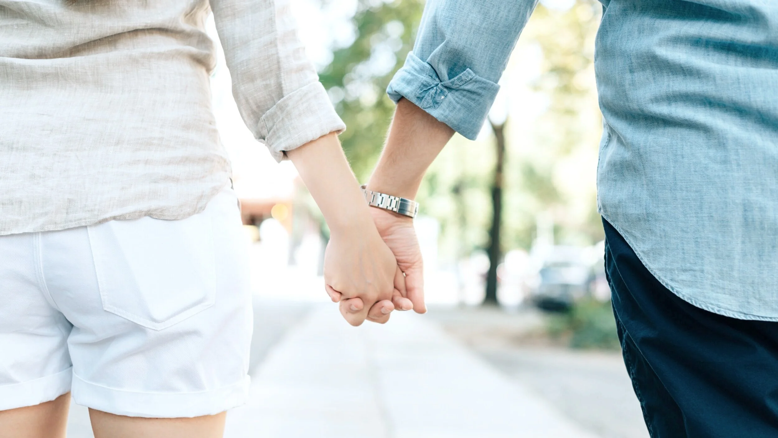 WiH+white+shorts+holding+hands.jpg