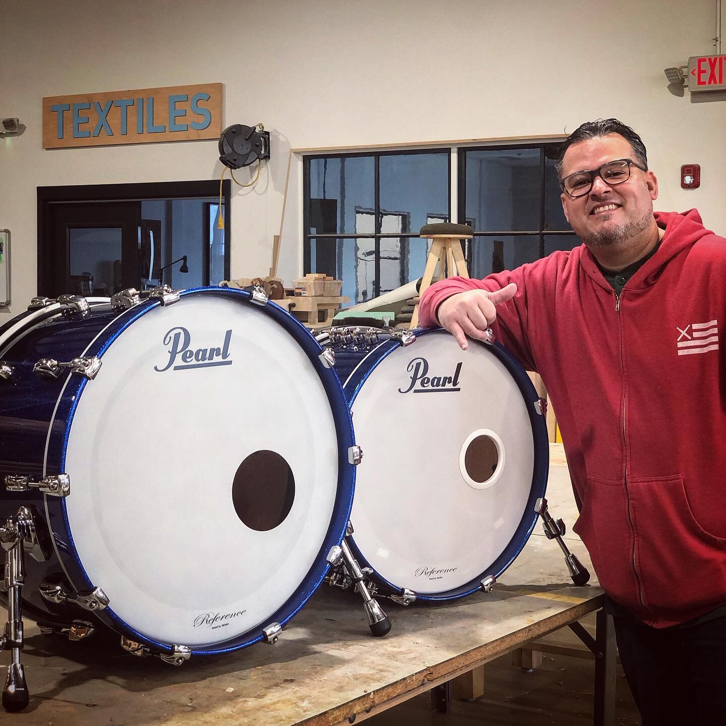 🧰🛠️ 2 custom mods for @juancarlitomendoza on his @pearl_drums Reference Series kick drums. Cut down his 22x18 to 22x13&rdquo; and his 20x16 to 20x11 as well as added new bearing edges to the drums. Huge s/o to @juancarlitomendoza for trusting us wi