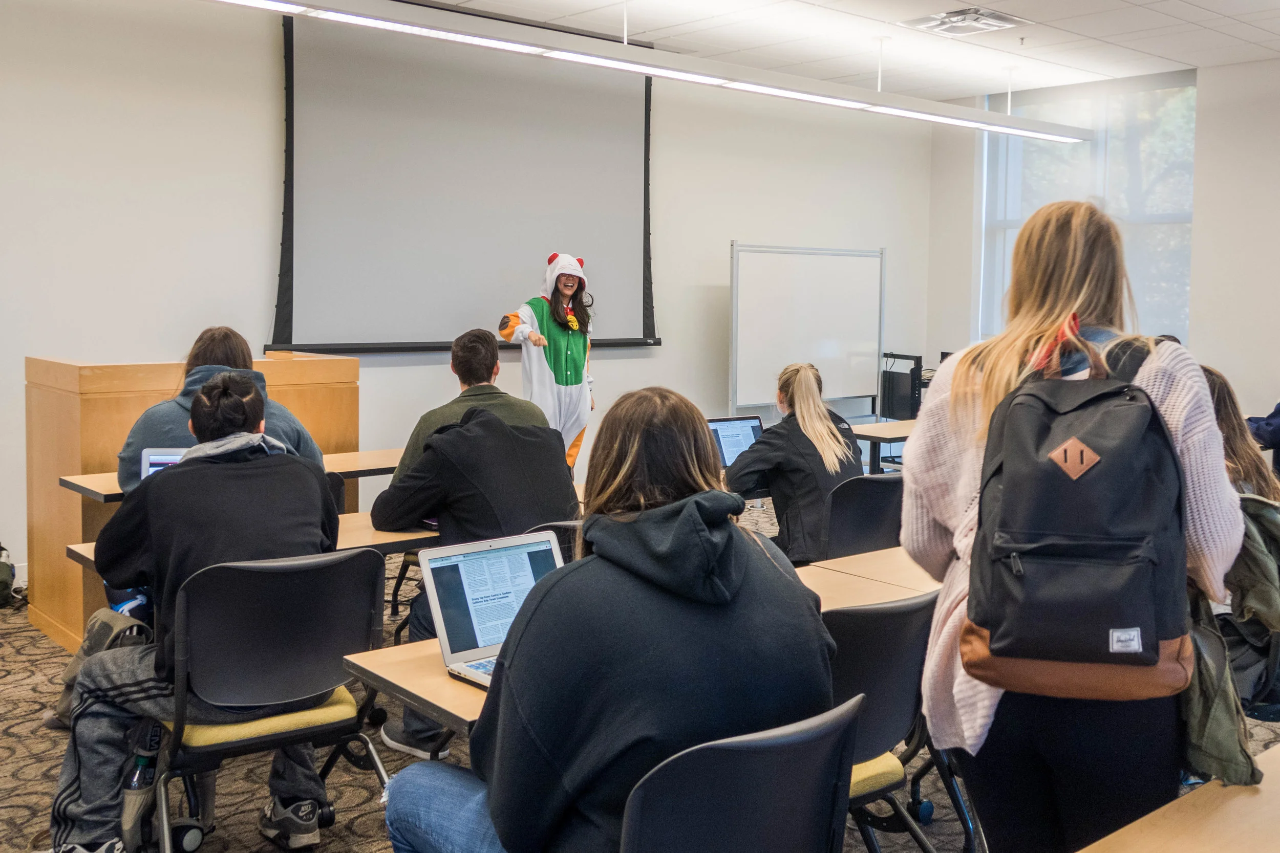 Elaine having no problem whatsoever holding the attention of her students as she taught one of her Intro Ecology recitation classes on Halloween.