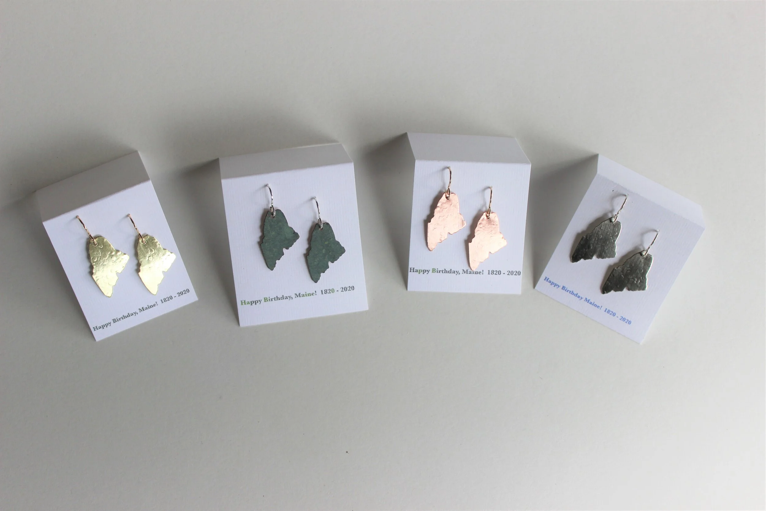 Happy Birthday Maine Pin/Pendant