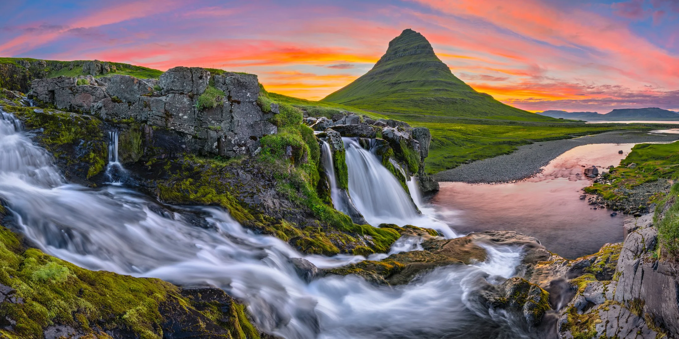 Kirkjufell Iceland Landscape Photo Wall Art.jpg