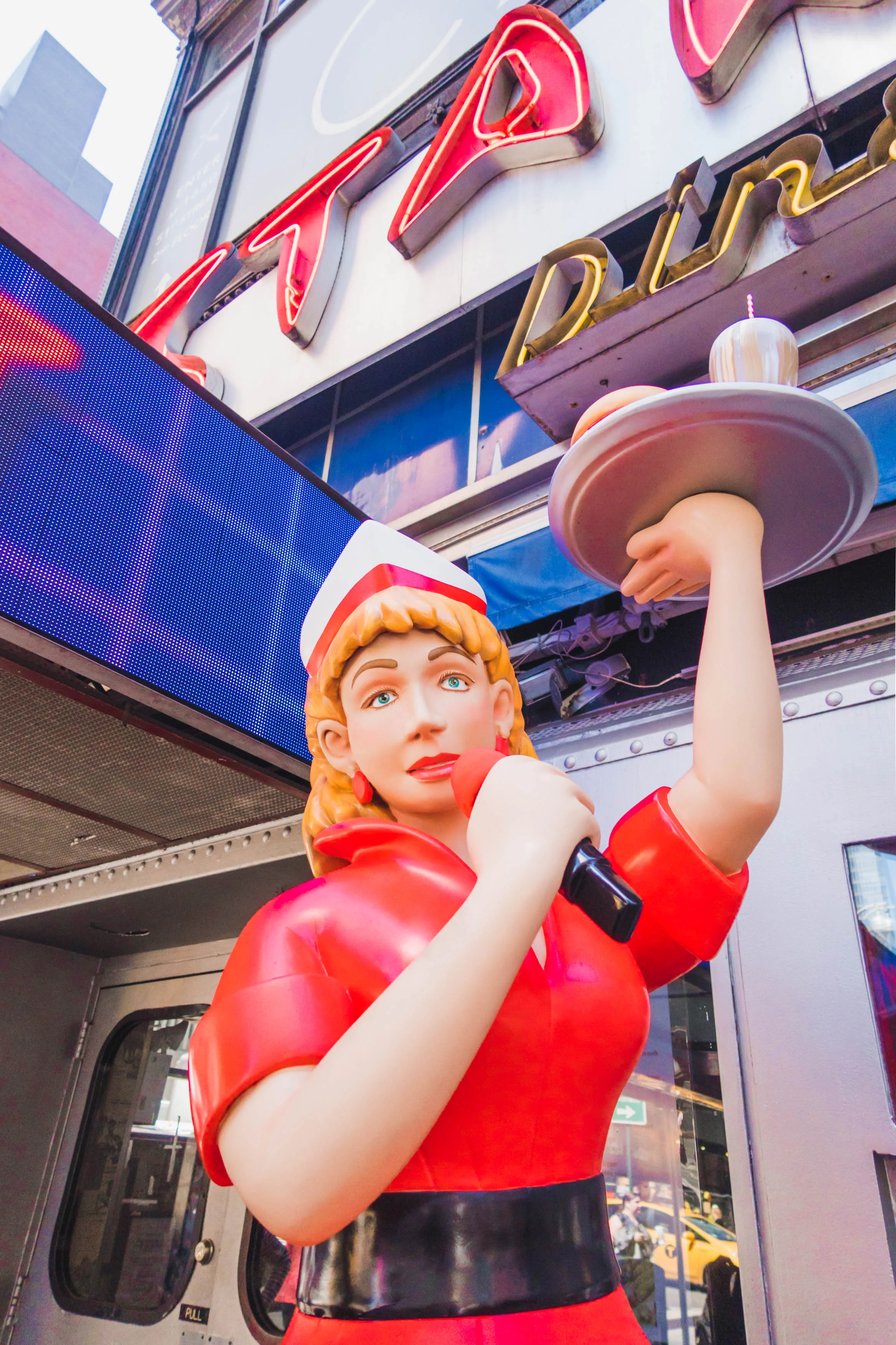 stardust-cafe-new-york-11.jpg
