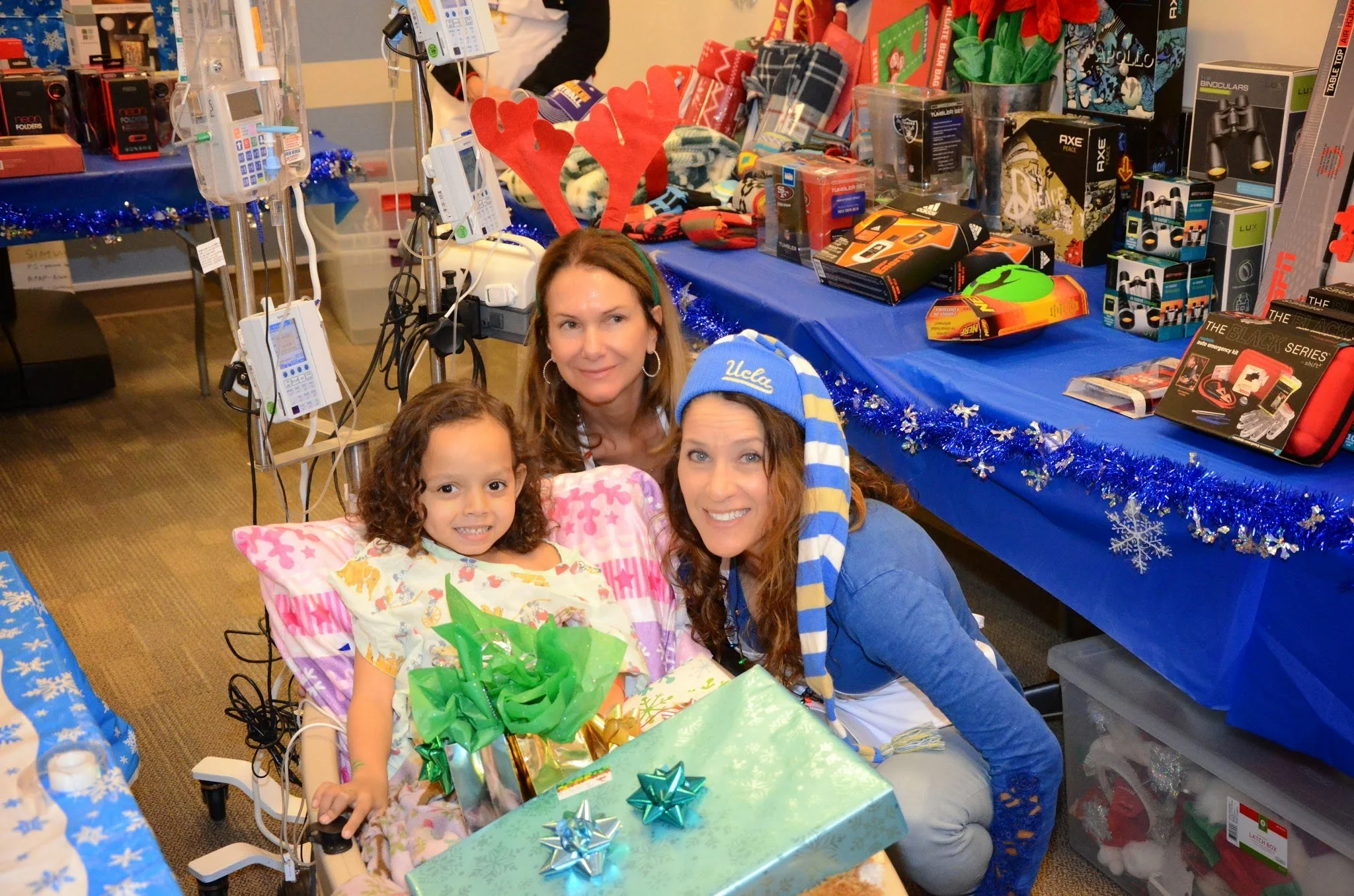 Holiday Shop 2014