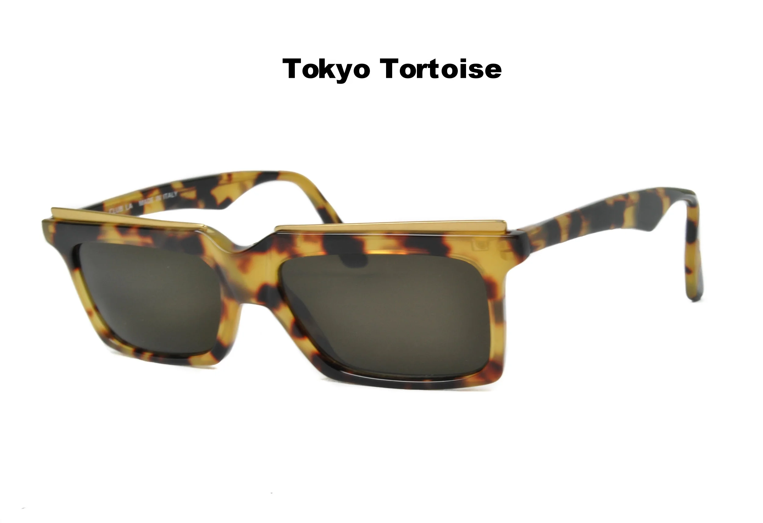 CL 73 Tokyo  Side-1.jpg