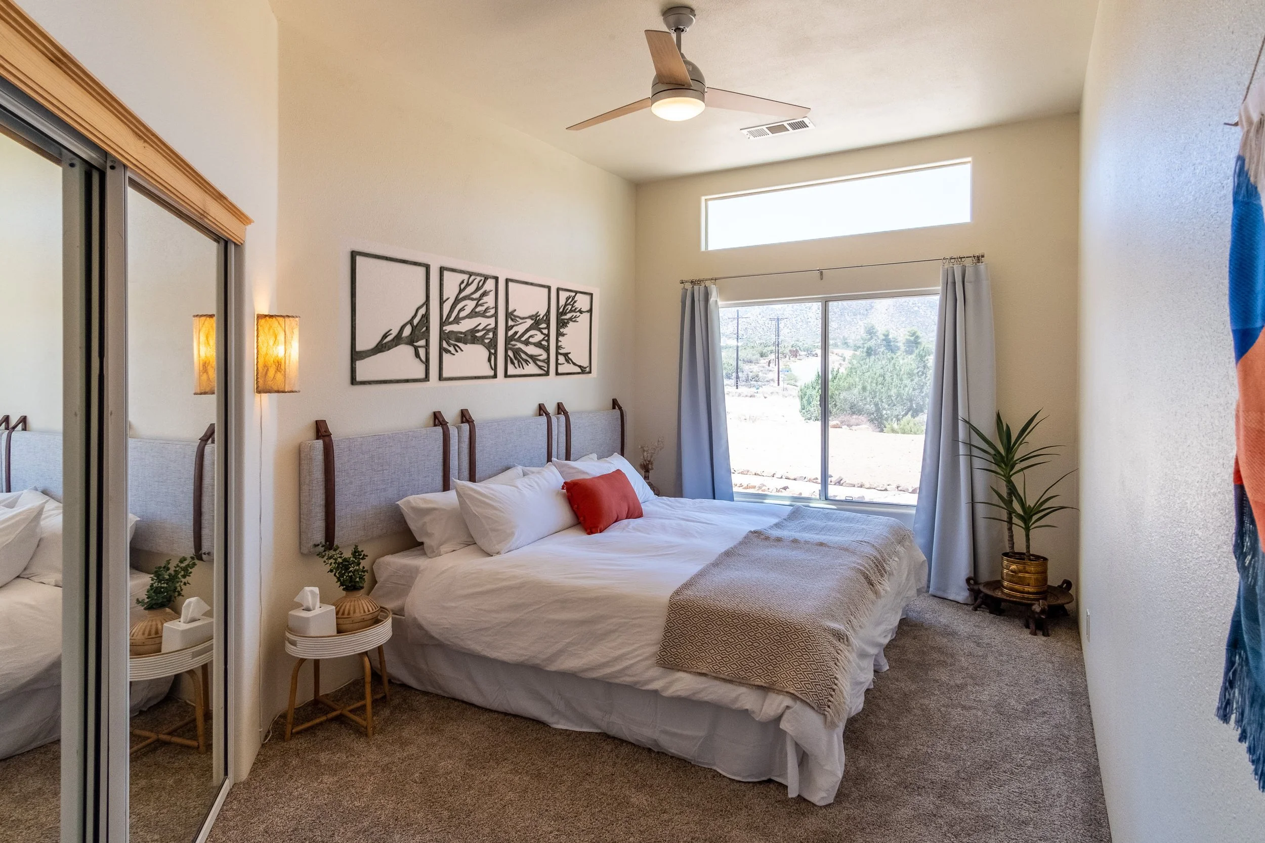 #3 Guestroom (King Bed).jpg