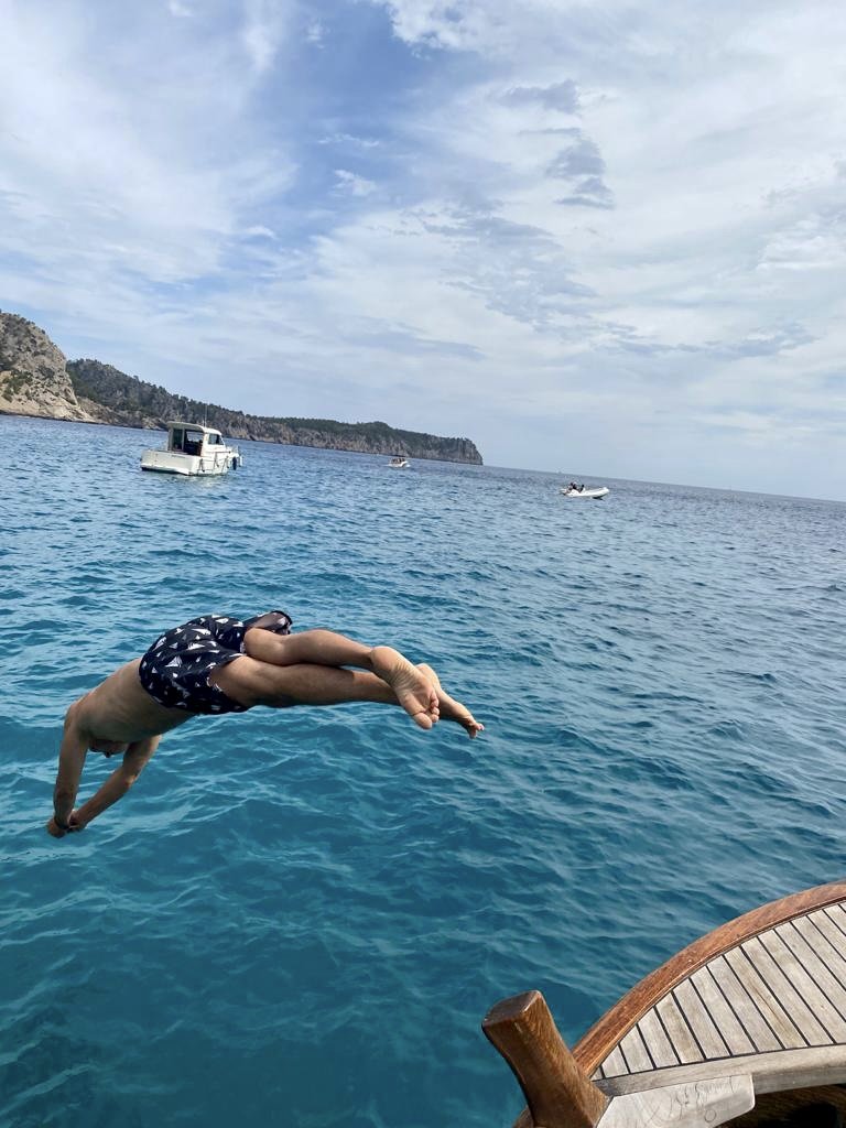 dive.jpg