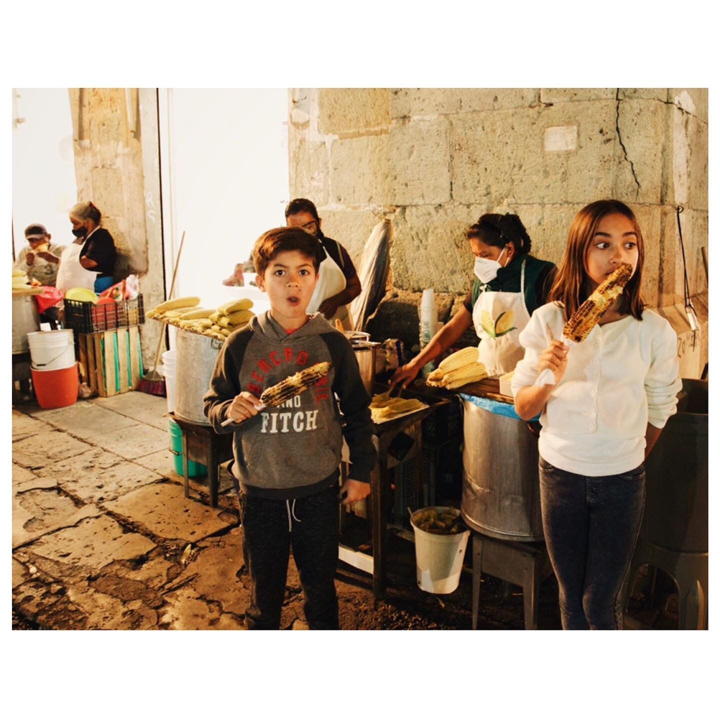 Savouring the street food of Oaxaca. Oaxaca is the culinary capital of Mexico, having the best street food and restaurants.
Zac enjoyed the fried spicy grasshoppers & Ariana stuck to safer options. #mcdonoughsmexico2020