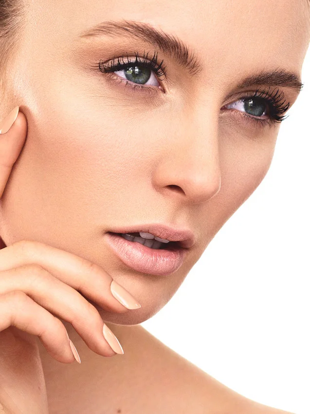 Beauty & Fashion w/ Sarah Barnes
