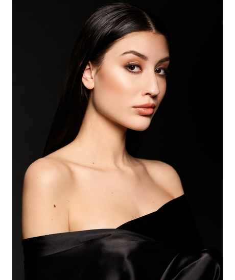 BEAUTY &amp; FASHION W/ SABRINA