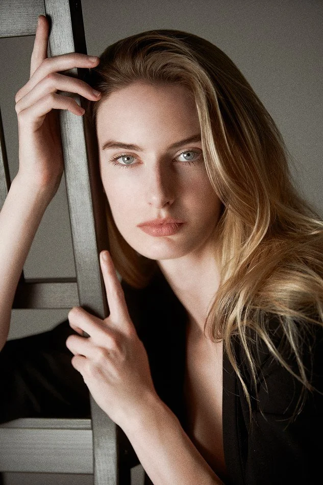 BEAUTY &amp; FASHION W/ SARAH