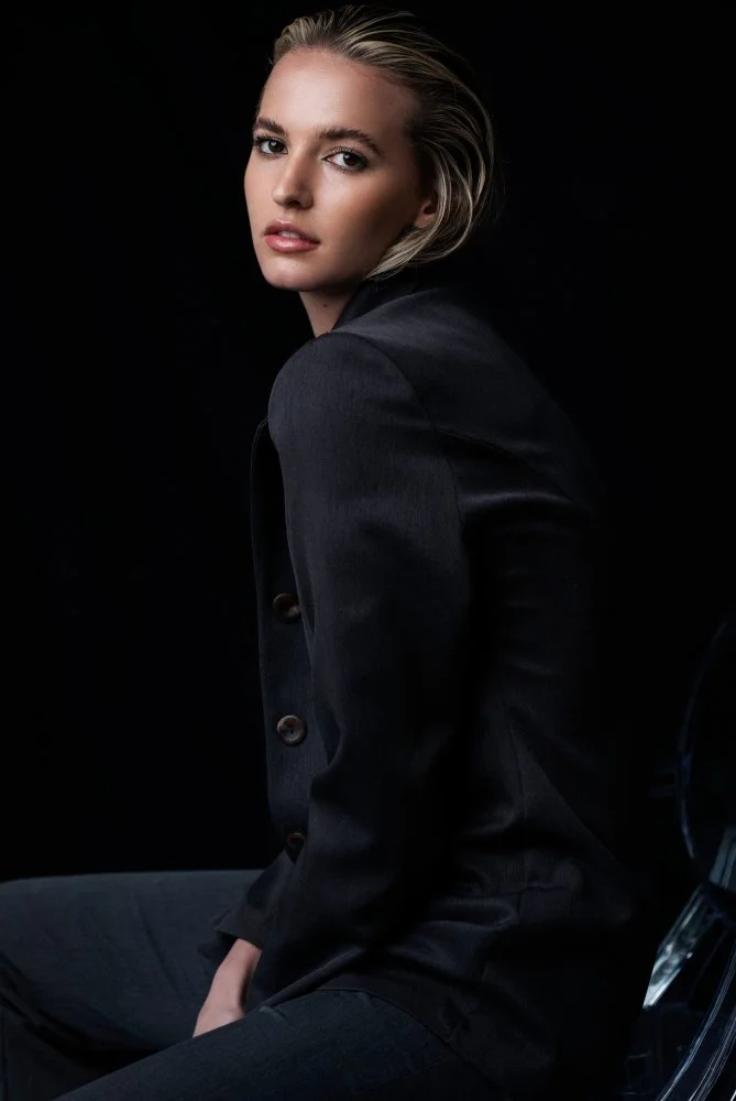 BEAUTY &amp; FASHION W/ MACKENZIE