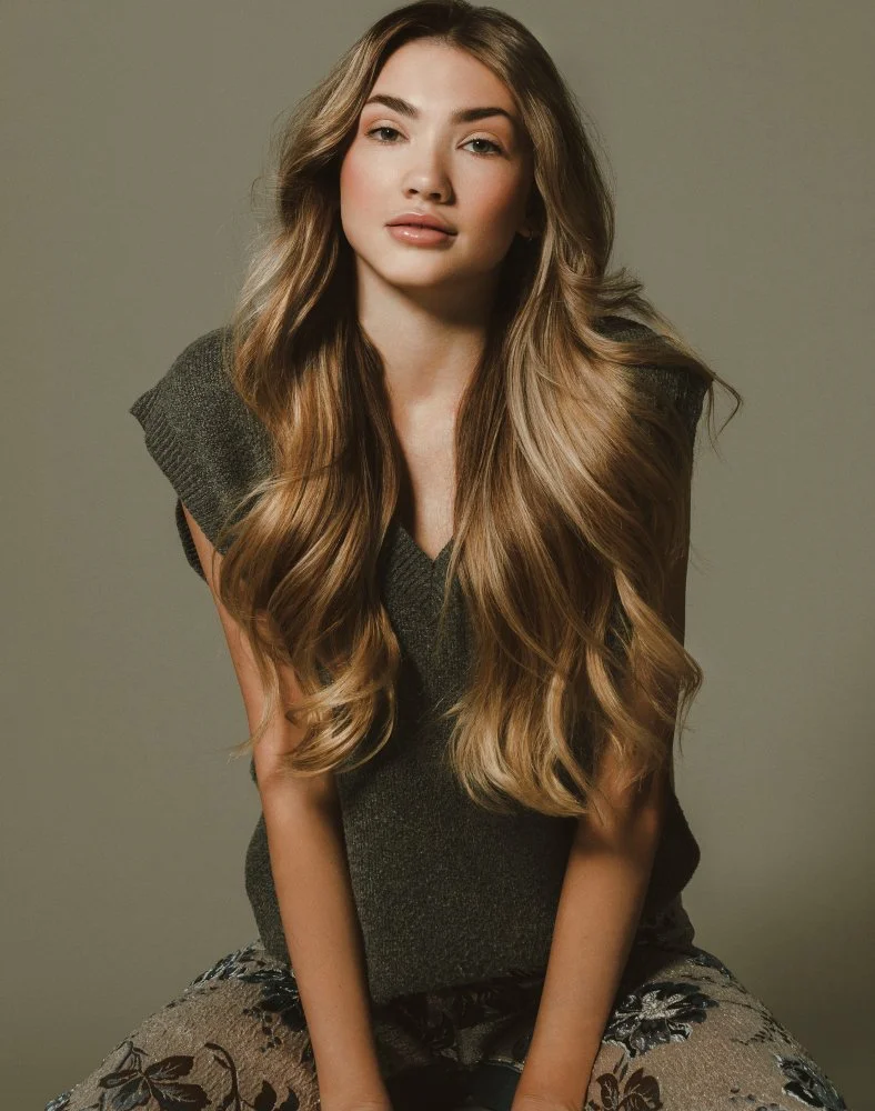 BEAUTY &amp; FASHION W/ ELLA