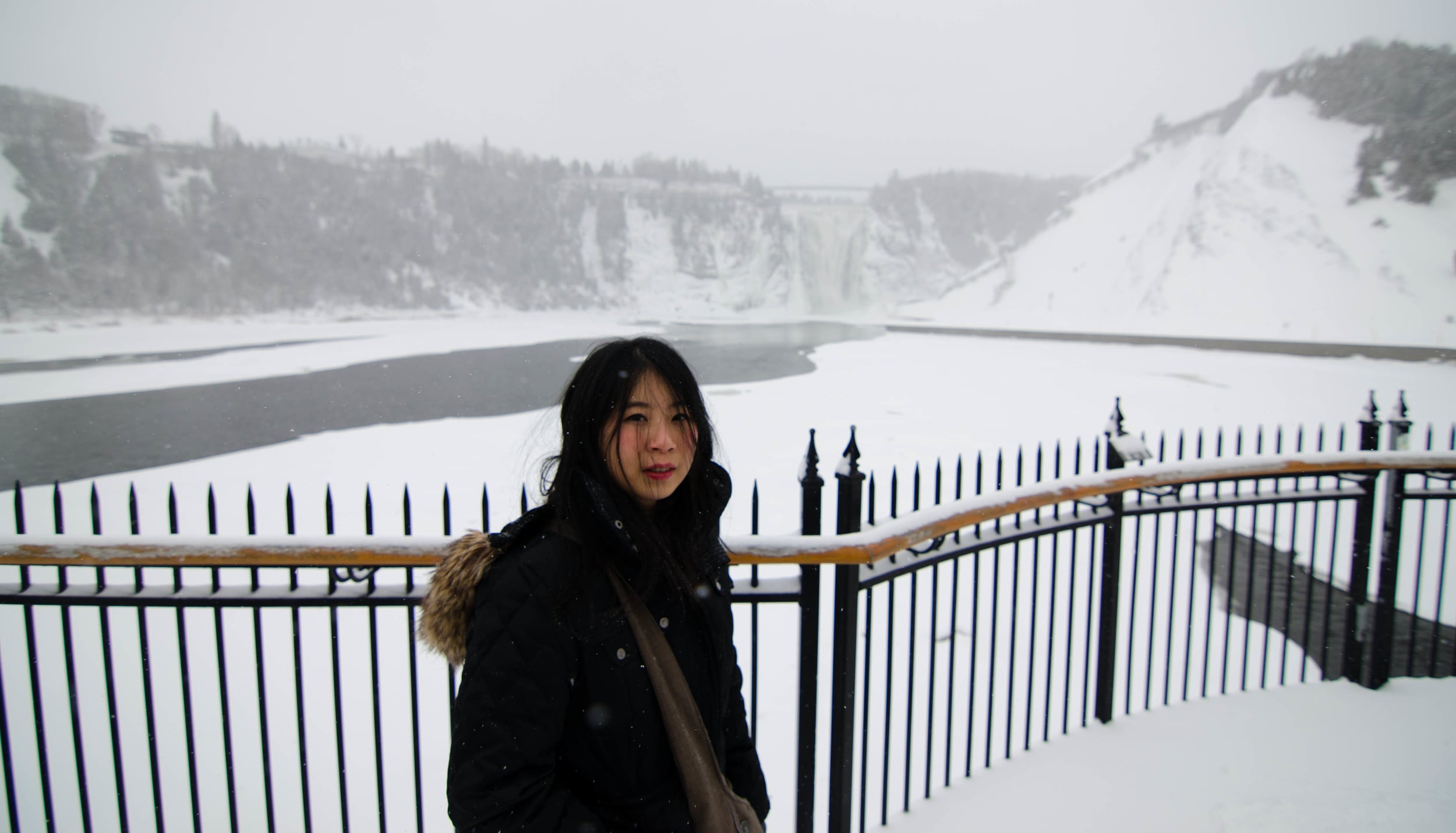  The steps of Montmorency Falls was closed off because of the snow unfortunately.&nbsp; 