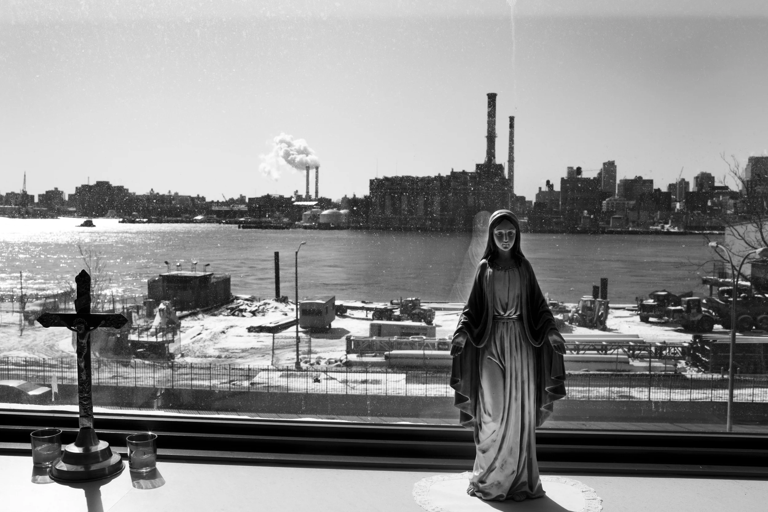 SAINT ROSES HOME FOR THE INCURABLE CLOSED MARCH 31, 2009 AFTER 113 YEARS OF PROVIDING FREE HOSPICE CARE TO NEW YORKERS